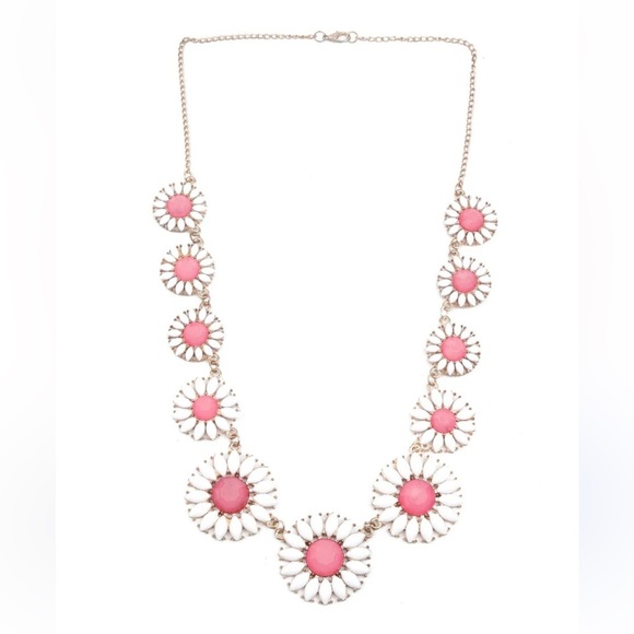 odette Jewelry - Chic Pink and White Daisy Necklace